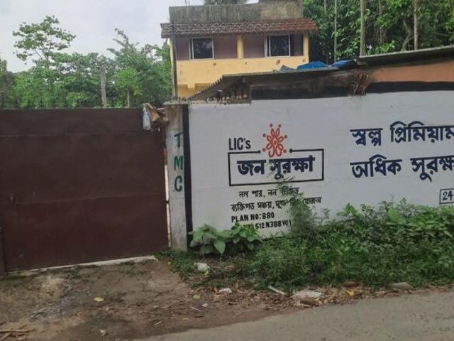 House for sale in Calcutta, West Bengal