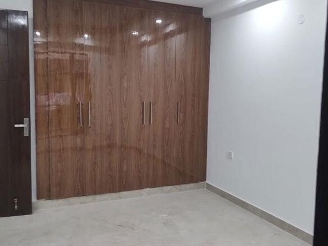 Property for rent in Deri