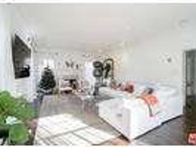 House for rent in Beverly Hills, Los Angeles County
