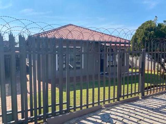 House for sale in Vosloorus, Gauteng