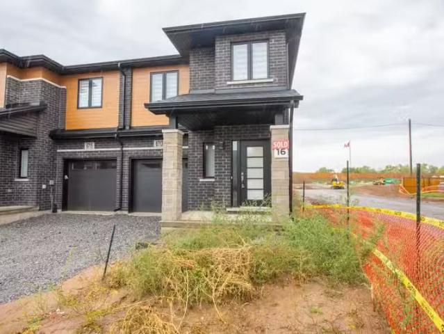 Condo for rent in Niagara, Ontario