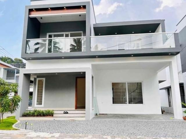 Villa for sale in Palakkad, Kerala