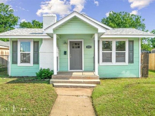 House for sale in Taylor, Texas