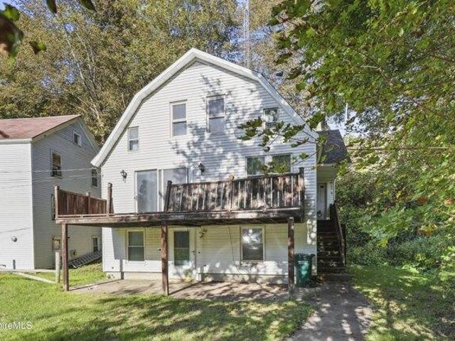 House for sale in Summer Street Historic District, Adams