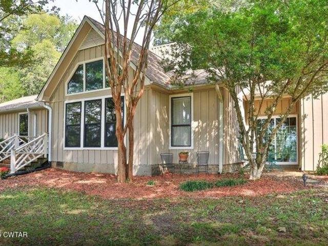 House for sale in Adamsville