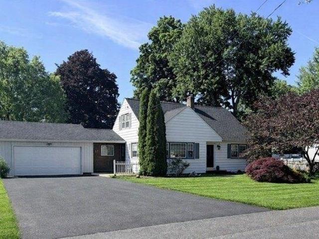 House for sale in Hampden, Massachusetts