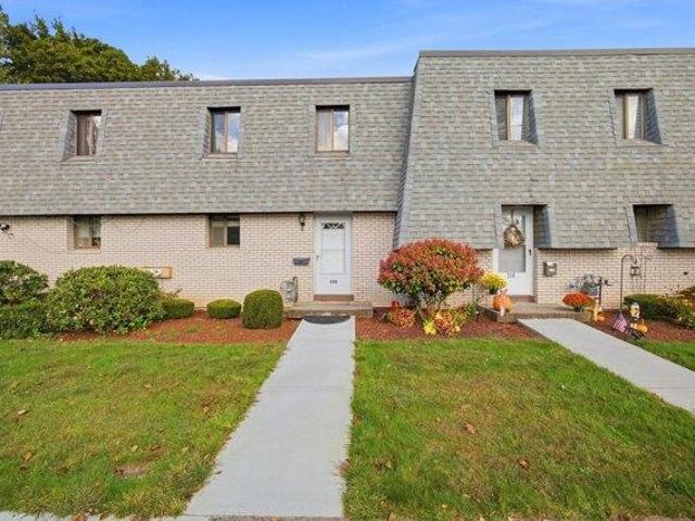 Condo for sale in Agawam, Hampden County