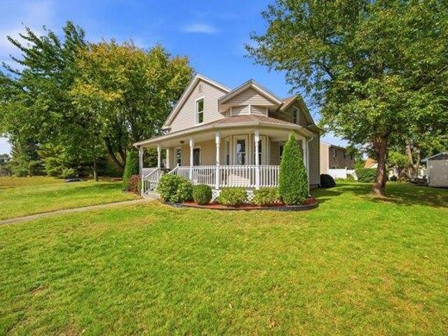 House for sale in O'Briens Corner, Agawam