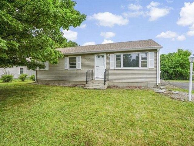 House for sale in Hampden, Massachusetts