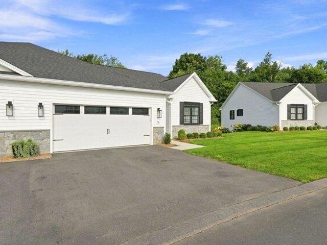Condo for sale in The Villas, Agawam