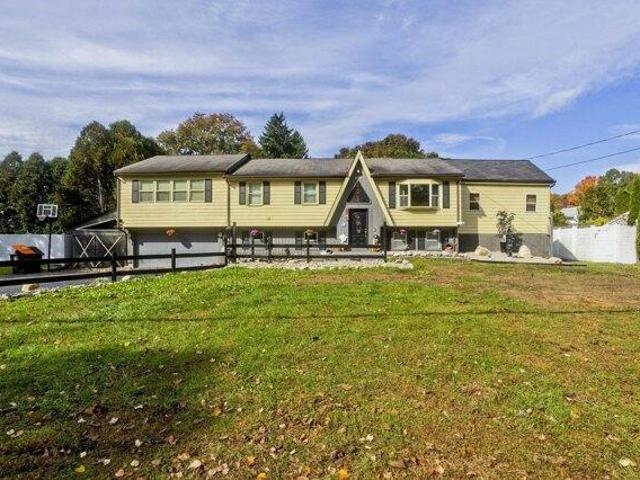 House for sale in Feeding Hills, Agawam