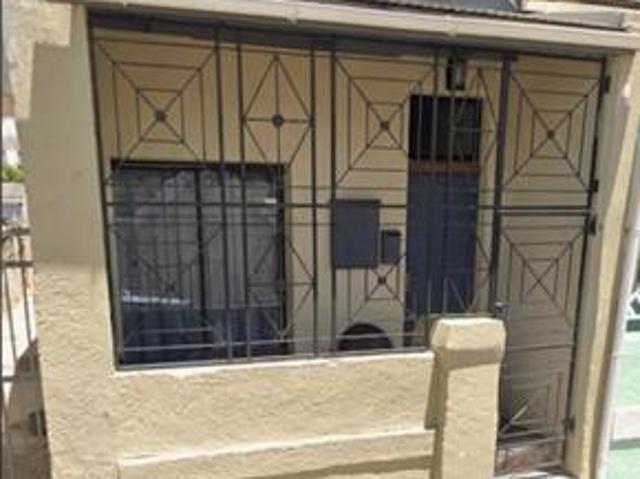 House for sale in Cape Town, Western Cape