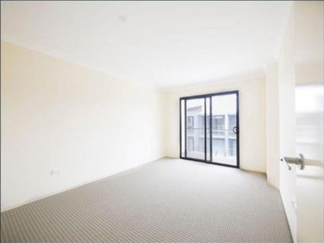 Townhouse for rent in Toombul, Queensland