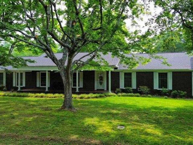 House for sale in Albertville, Alabama