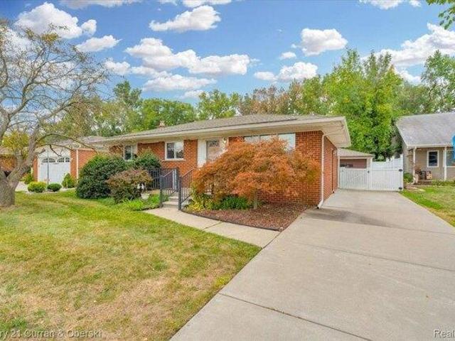 House for sale in Allen Park, Michigan