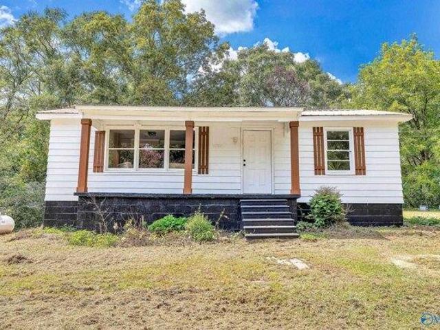 House for sale in Etowah, Alabama