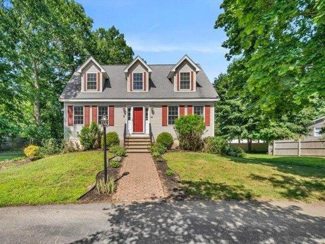 House for sale in Amesbury, Massachusetts