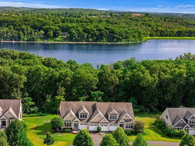 Condo for sale in Amesbury, Massachusetts