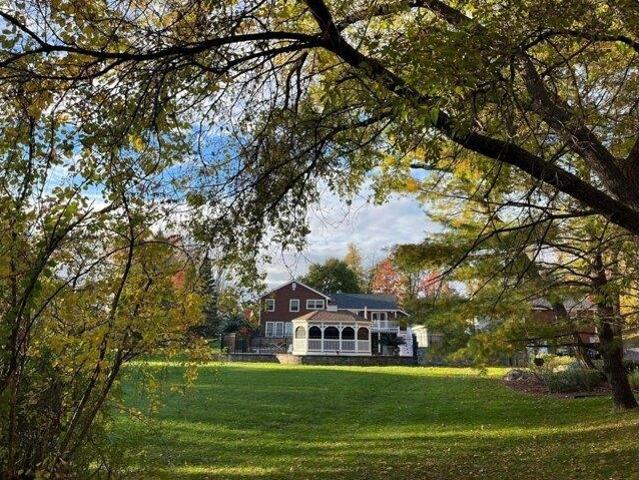 House for sale in Amesbury, Essex County