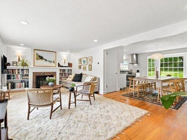House for sale in Amherst, Hampshire County