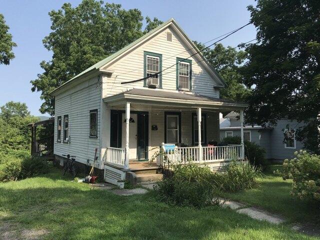 House for sale in East Amherst, Amherst
