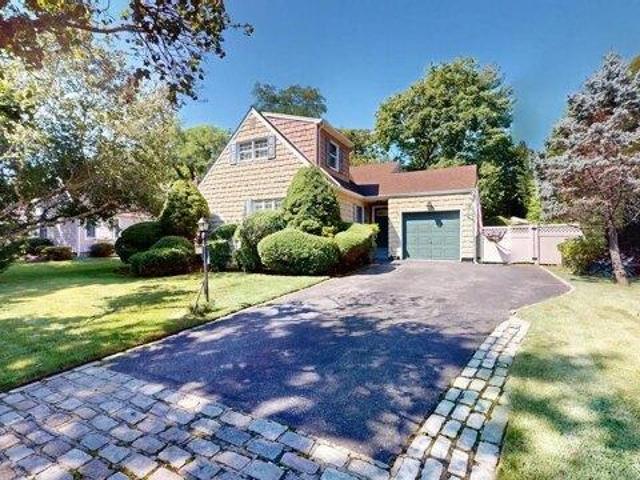 House for sale in Babylon, New York