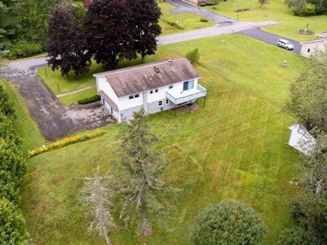 House for sale in Amsterdam, New York