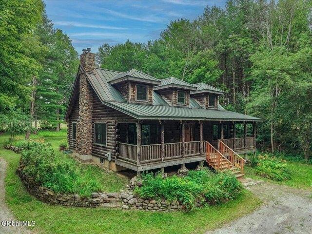 House for sale in Amsterdam, New York