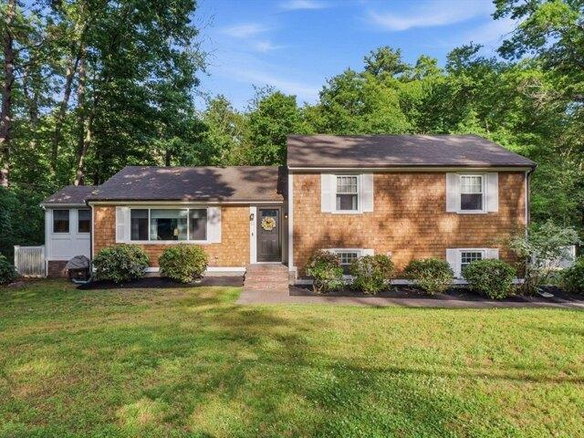 House for sale in Andover, Massachusetts