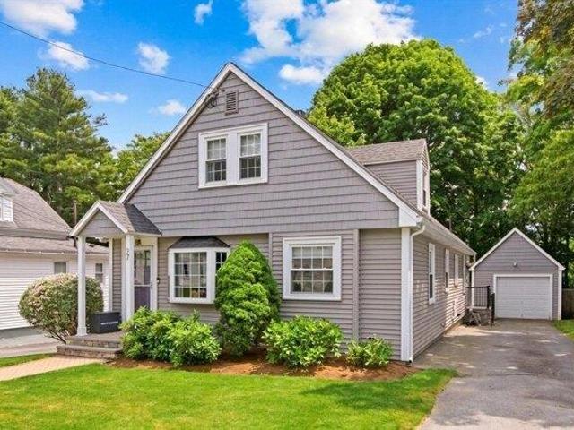 House for sale in Andover, Massachusetts