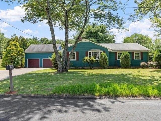 House for sale in Andover, Massachusetts