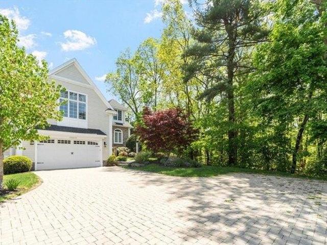 Condo for sale in Andover, Massachusetts