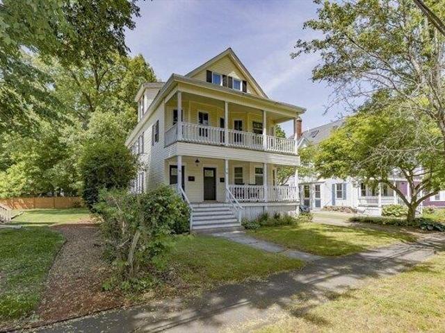 Condo for sale in Andover, Massachusetts