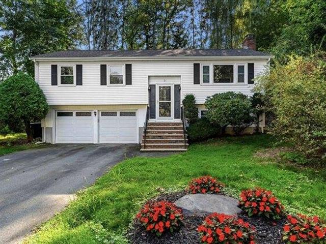 House for sale in Andover, Massachusetts