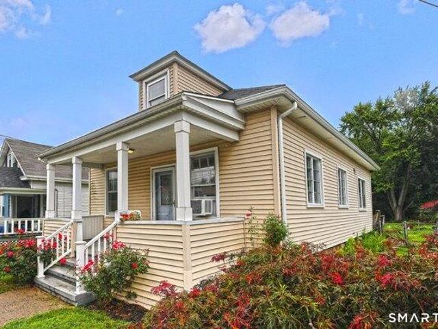 House for sale in Ansonia, Connecticut