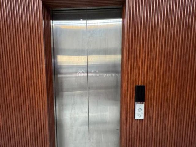 Flat for sale in Eti Osa, Lagos