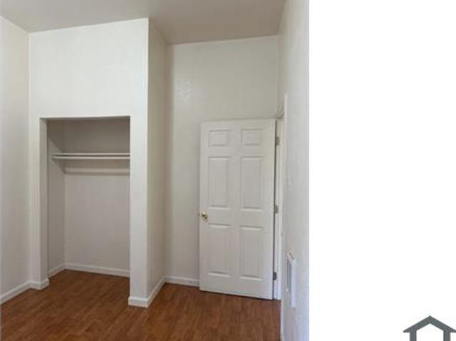 Apartment for rent in Oakland