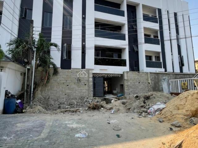 Flat for sale in Eti Osa, Lagos