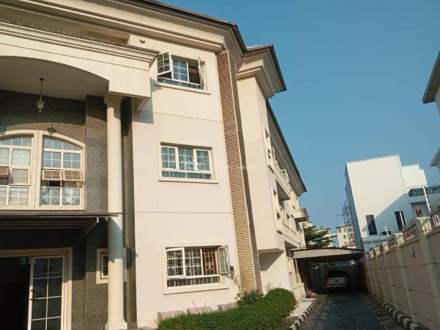 Flat for rent in Eti Osa, Abuja