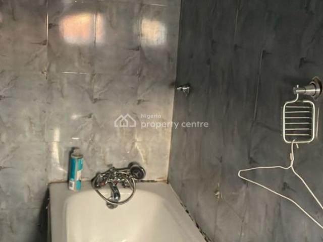 Flat for sale in Lekki, Lagos