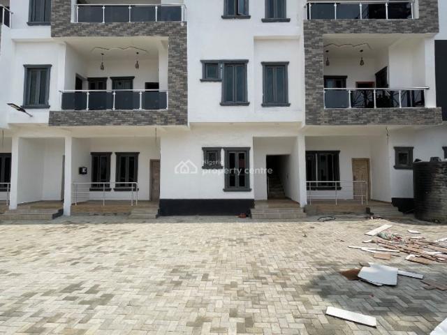 Flat for sale in Eti Osa, Lagos