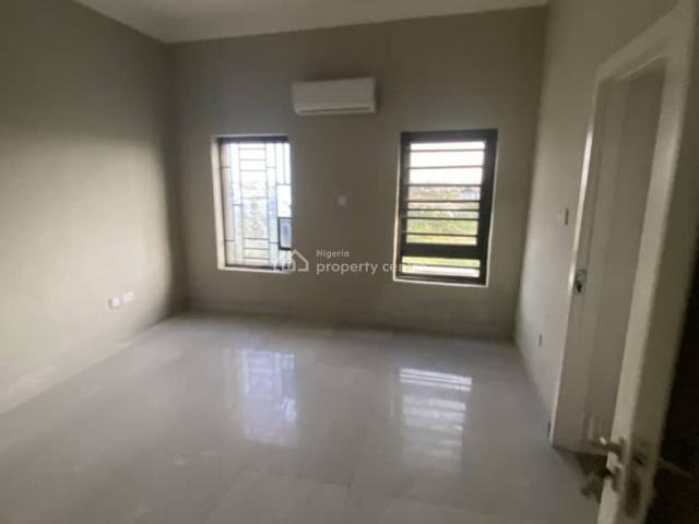 Detached duplex for rent in Eti Osa, Lagos