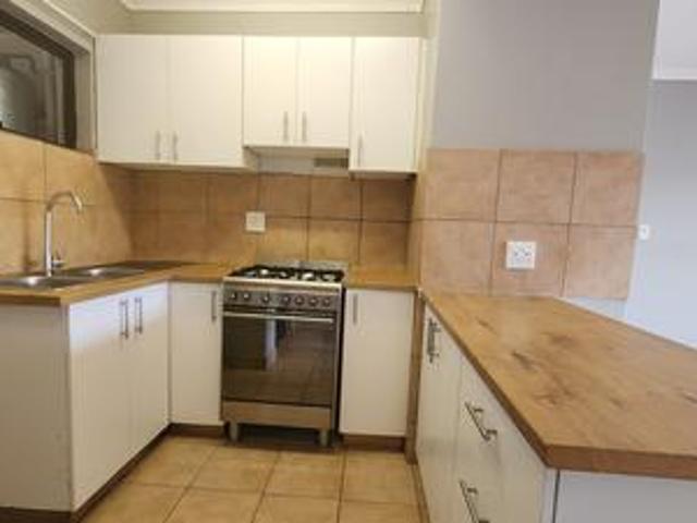Apartment for rent in Seaview, Kwazulu-natal
