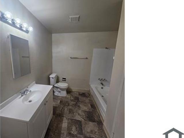 Apartment for rent in Oakland