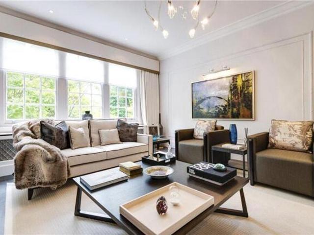 Apartment for sale in Barnet, West Hampstead
