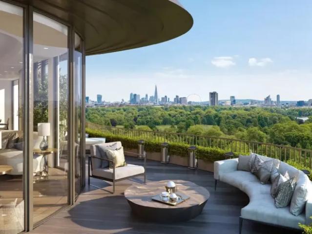 Apartment for sale in Bayswater, Greater London