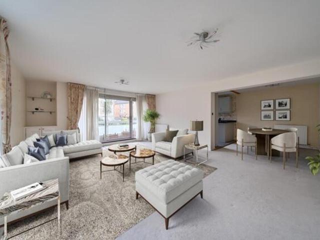 Apartment for sale in Beckenham, Greater London