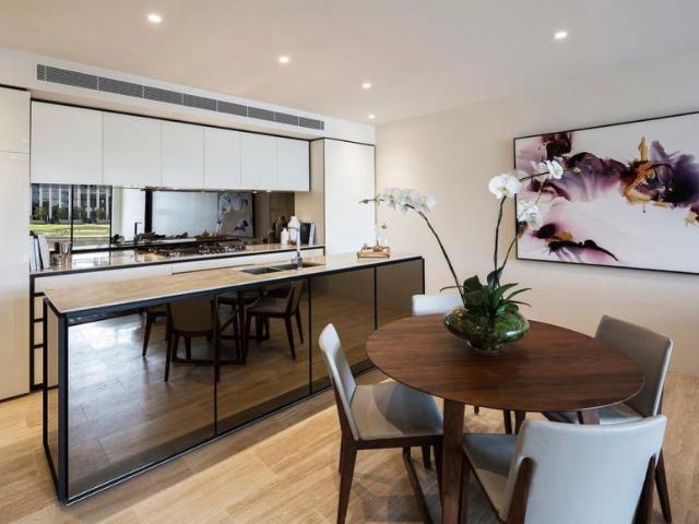 Apartment for sale in Benowa, Gold Coast City
