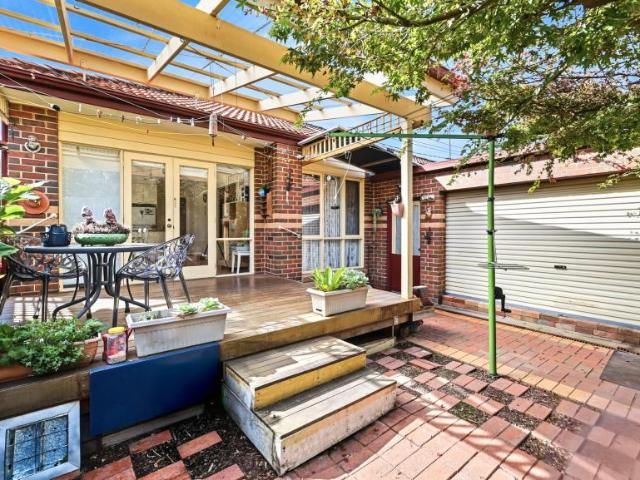 Apartment for sale in Camerons Creek, Victoria