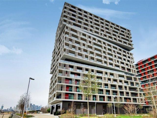 Apartment for rent in Cat Hill, England